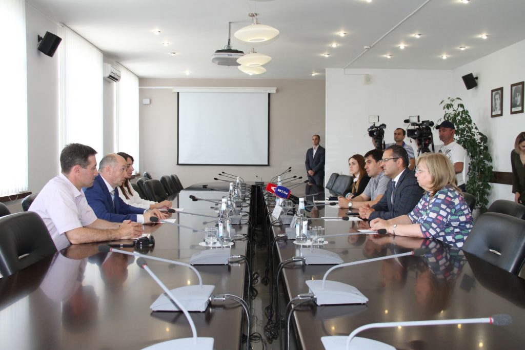 Северо-Осетинский госуниверситет и ДОСААФ республики заключили соглашение о сотрудничестве